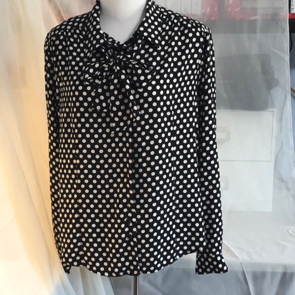 Black/white polka dot blouse